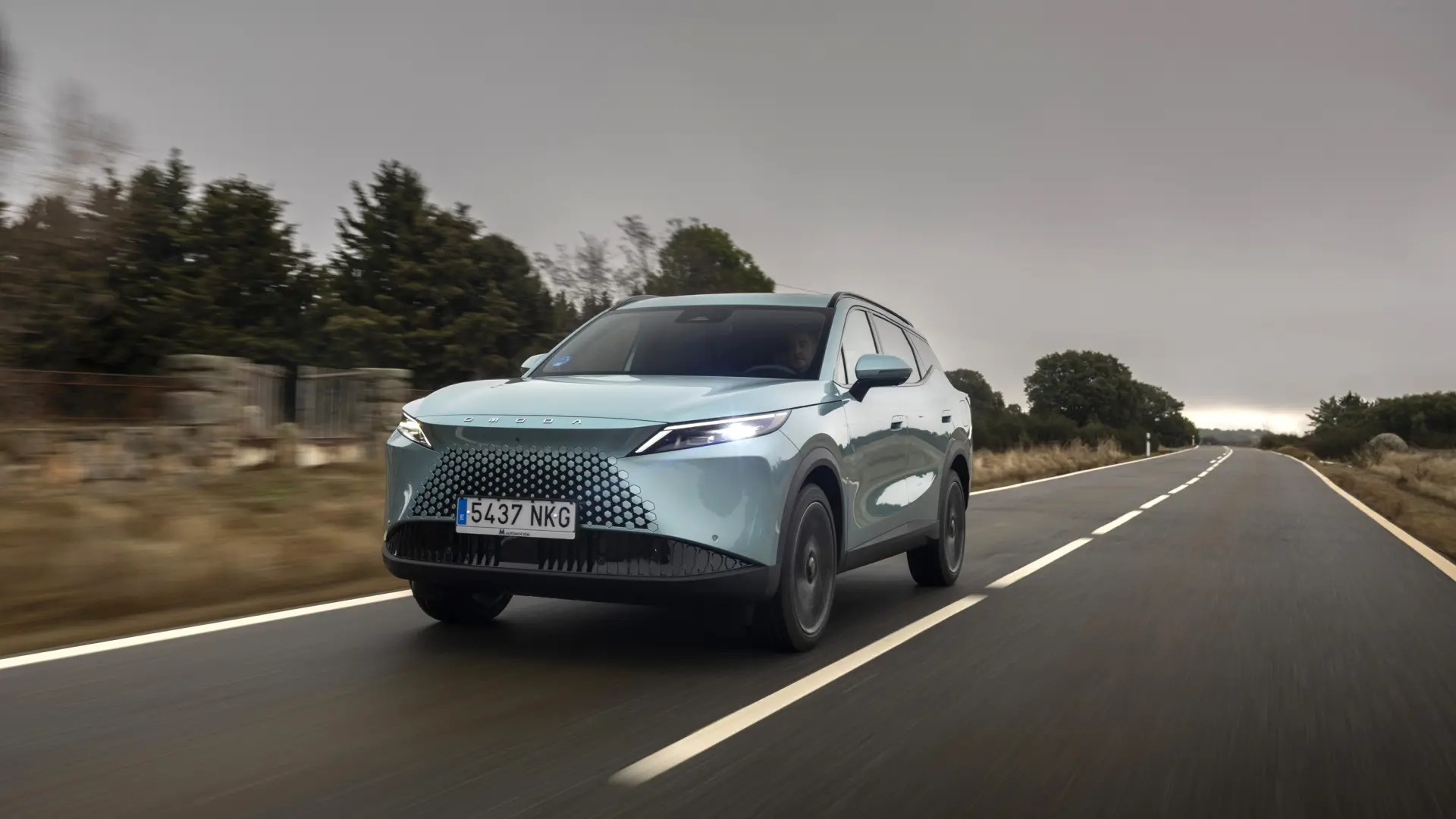 Omoda 7 SHS 2026 : le SUV hybride rechargeable chinois qui chamboule le marché à 32 990 euros