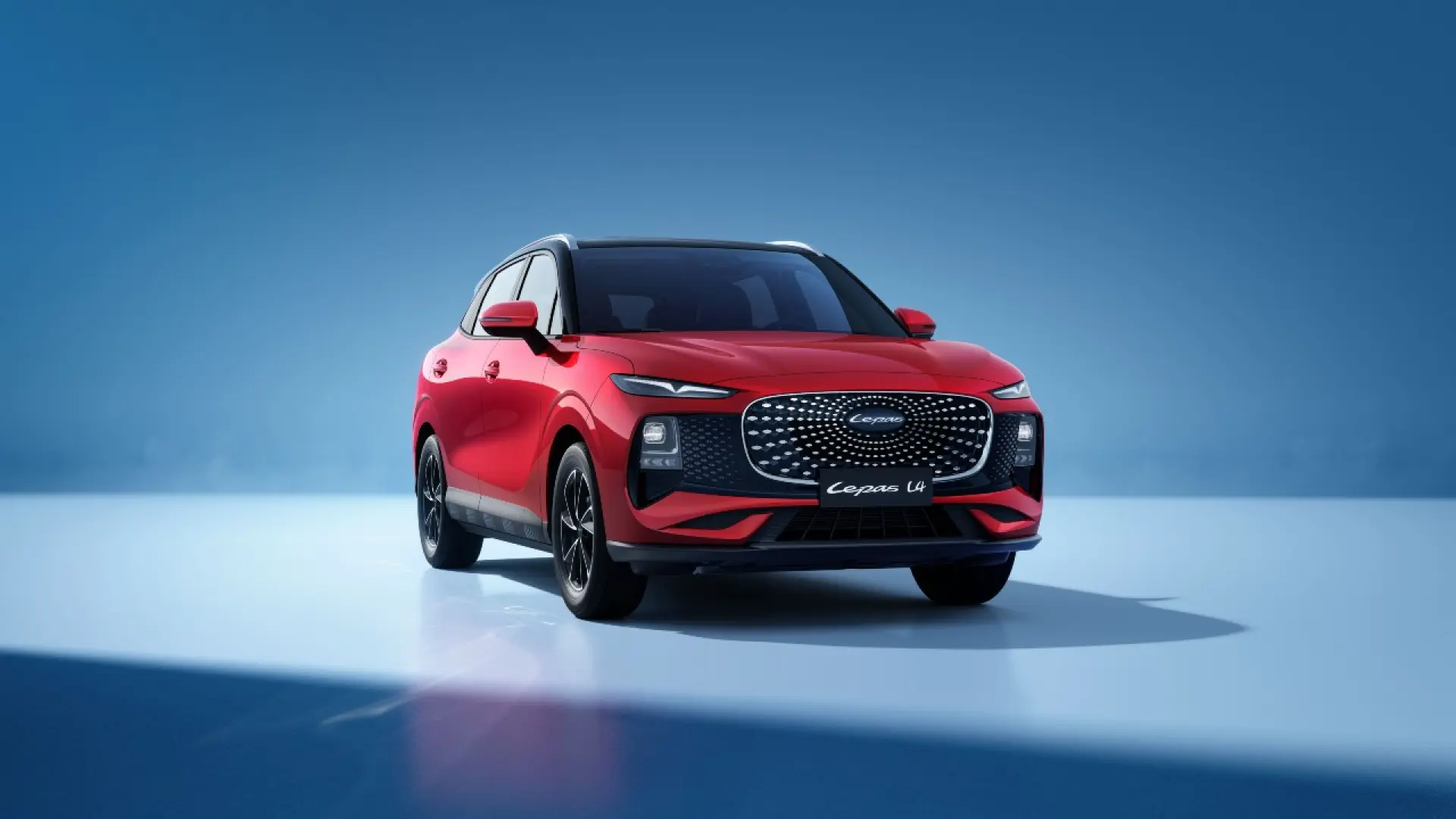 Le SUV compact Lepas L4 débarque en Espagne avec deux motorisations électrifiées